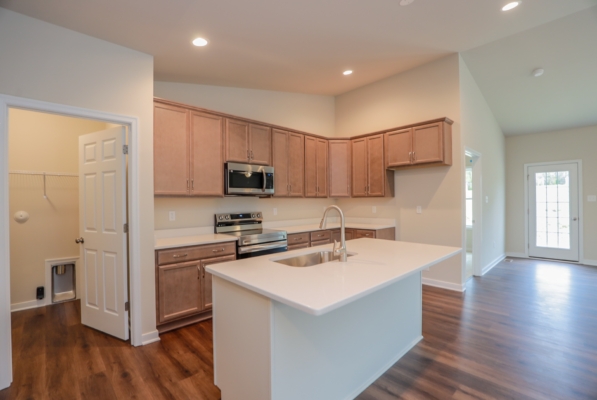 Ellie Kitchen - Warm Neutral Finishes